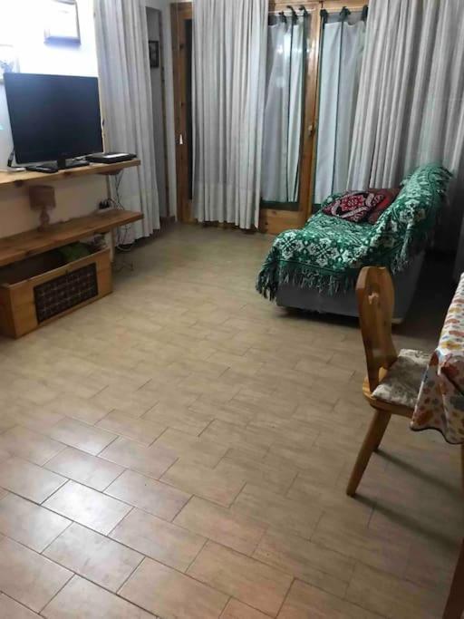 Appartamento Incantevole Con Camino Rocca di Mezzo Luaran gambar