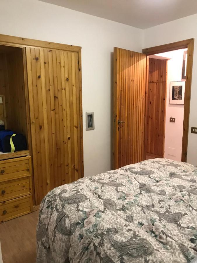 Appartamento Incantevole Con Camino Rocca di Mezzo Luaran gambar